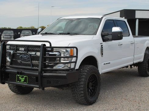 Used 2021 Ford F350 XLT w/ XLT Premium Package AWD/4WD image 1