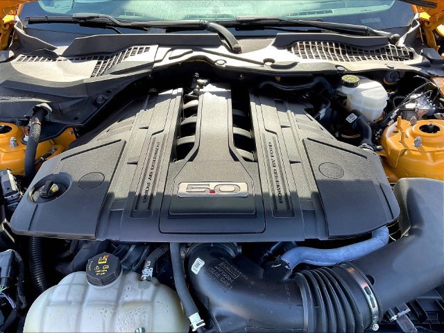 Used 2022 Ford Mustang GT w/ Equipment Group 301A RWD image 29