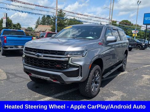 Used 2022 Chevrolet Suburban Z71 w/ Luxury Package AWD/4WD image 3