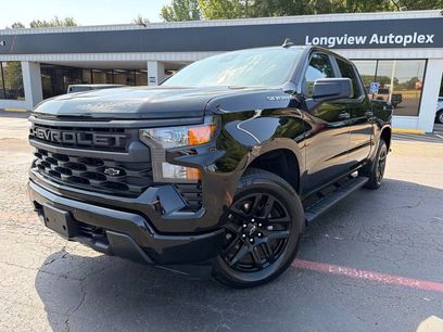 Used 2025 Chevrolet Silverado 1500 Custom w/ LPO, Dark Essentials Package