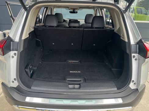 Certified 2023 Nissan Rogue Platinum w/ Platinum Premium Package image 31