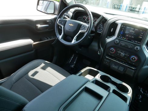 Used 2020 Chevrolet Silverado 1500 LT w/ All-Star Edition AWD/4WD image 9