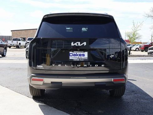New 2027 Kia Telluride EX FWD image 4