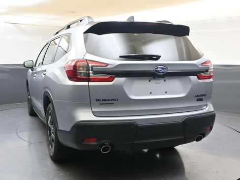 Used 2025 Subaru Ascent Bronze Edition AWD/4WD image 4