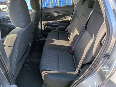 Used 2021 Mitsubishi Outlander Sport SE AWD/4WD image 25