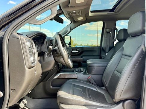 Used 2023 GMC Sierra 2500 Denali image 30