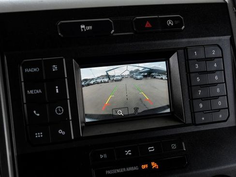 Used 2018 Ford F150 XLT w/ Equipment Group 301A Mid RWD image 17