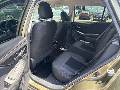 Used 2024 Subaru Outback Premium AWD/4WD image 21