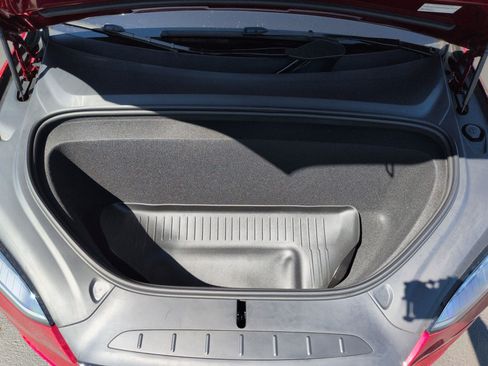 Used 2024 Tesla Model X Plaid image 34