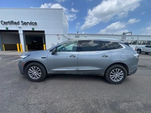 Used 2024 Buick Enclave Essence w/ Trailering Package, 5000 lbs. AWD/4WD image 9