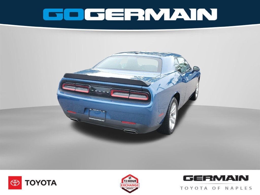 Used 2023 Dodge Challenger SXT RWD image 10