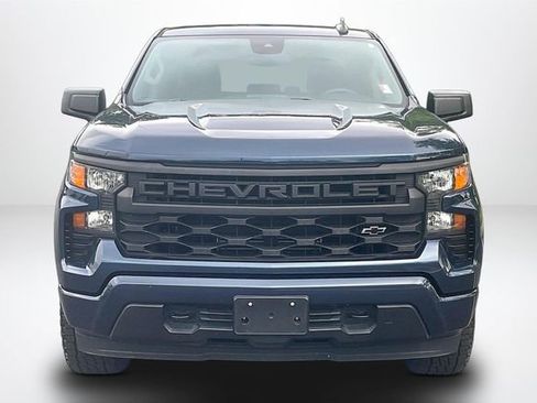 Used 2022 Chevrolet Silverado 1500 Custom AWD/4WD image 3