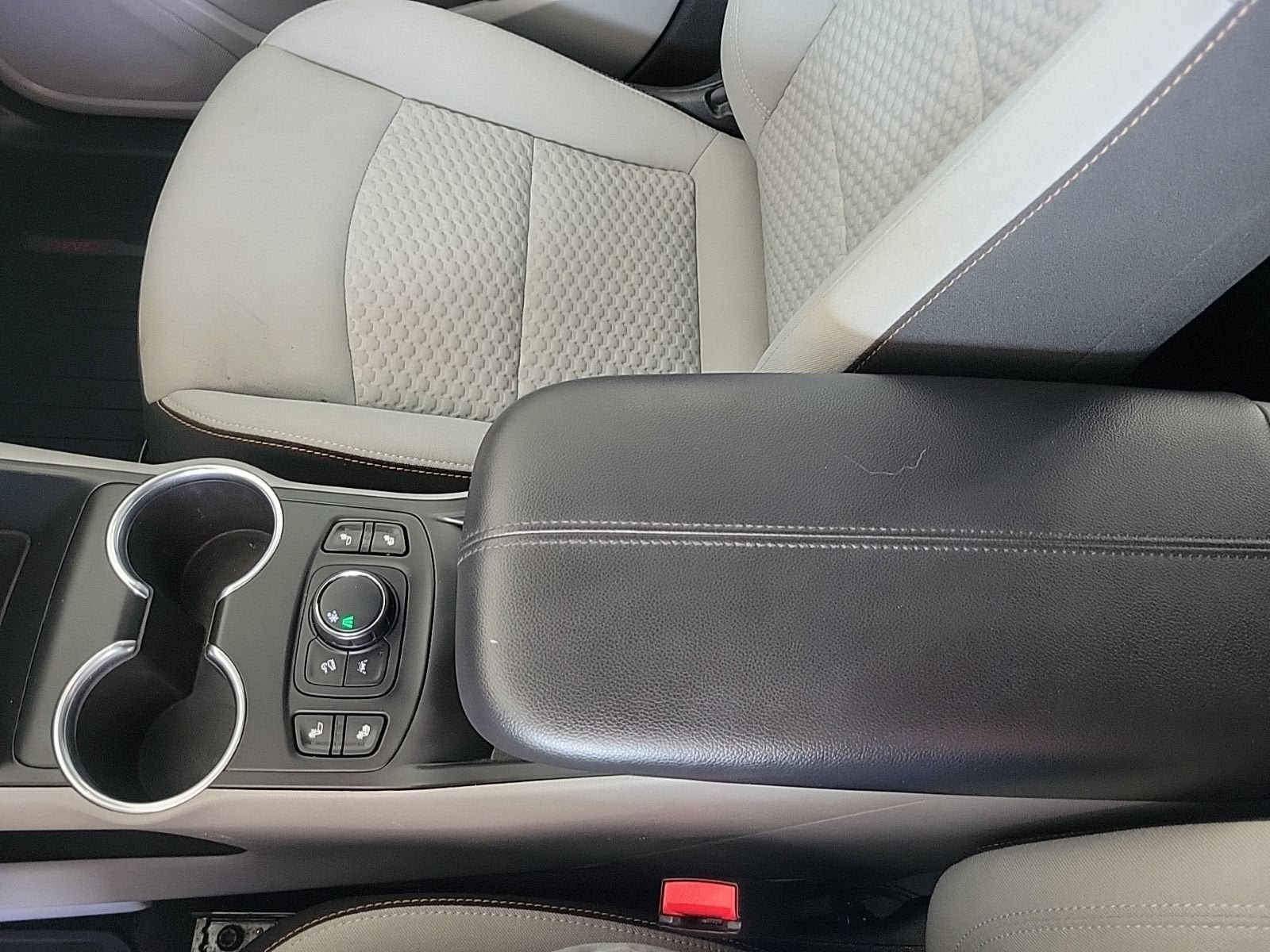 Certified 2021 GMC Terrain SLE w/ Driver Convenience Package FWD image 21