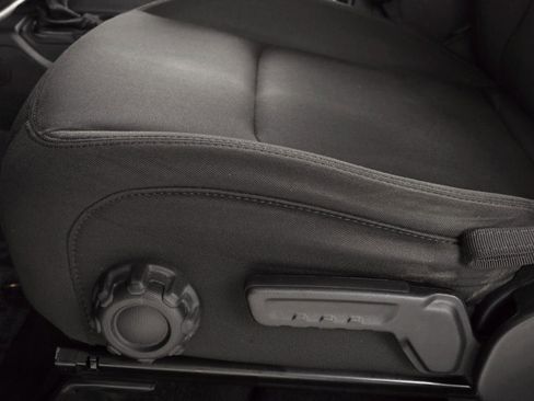 Used 2021 Jeep Wrangler Unlimited Sahara image 29