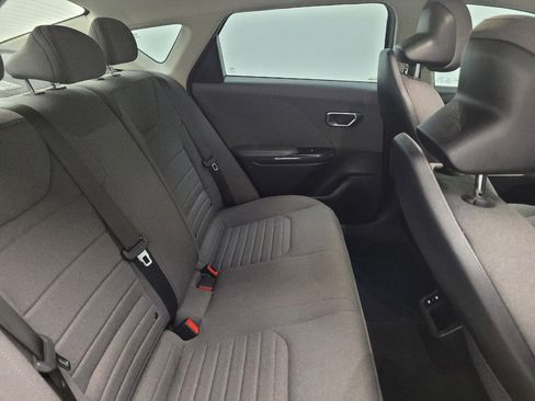 Used 2025 Kia K4 EX FWD image 19