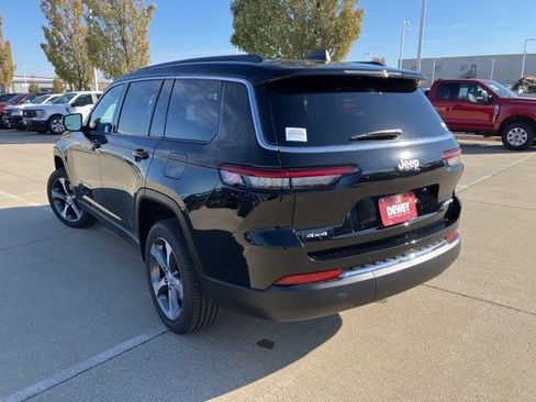 New 2025 Jeep Grand Cherokee L Limited image 8