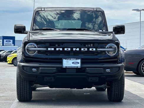 New 2026 Ford Bronco Outer Banks AWD/4WD image 8