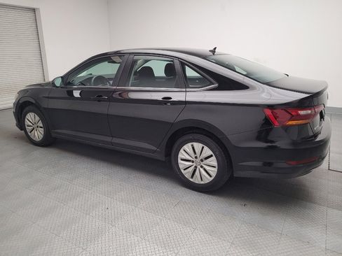 Used 2019 Volkswagen Jetta S image 3