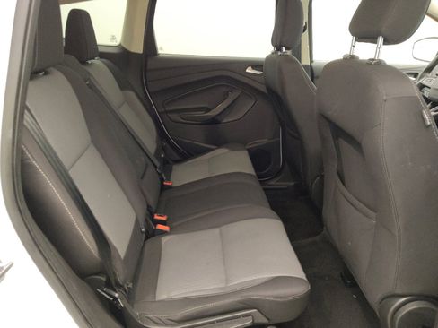 Used 2018 Ford Escape SE w/ SE Sync 3 Package AWD/4WD image 19