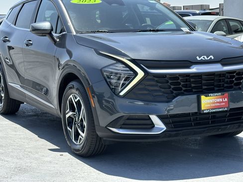 Used 2025 Kia Sportage LX FWD image 11