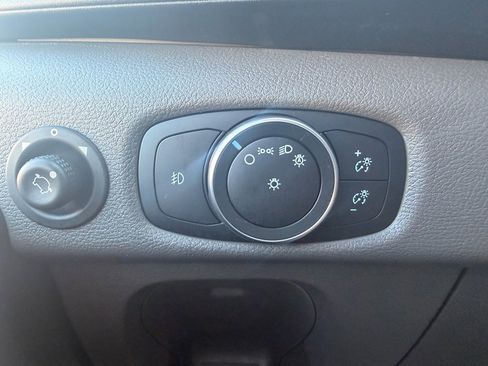 Used 2020 Ford Transit 150 Low Roof image 20