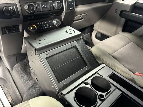 Used 2018 Ford F250 XL w/ Power Equipment Group AWD/4WD image 27