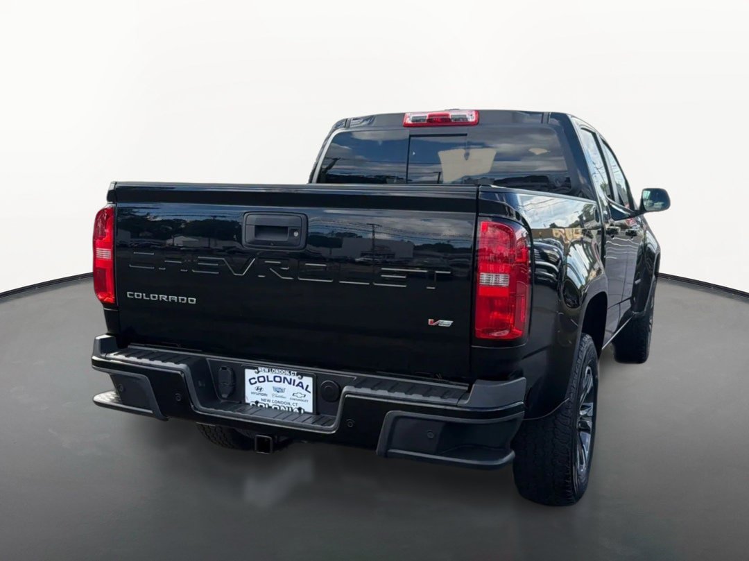 Used 2022 Chevrolet Colorado Z71 w/ Safety Package AWD/4WD image 6