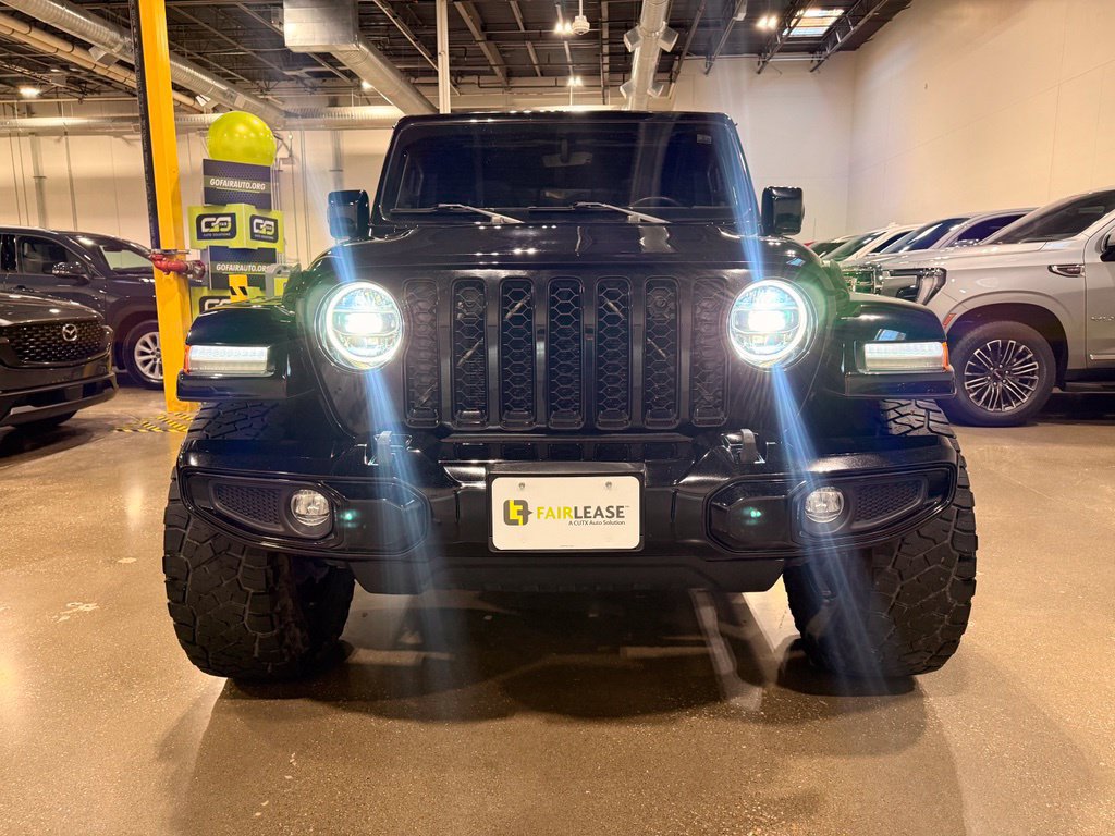Used 2022 Jeep Gladiator Overland AWD/4WD image 2
