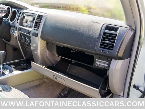 Used 2003 Toyota 4Runner Sport AWD/4WD image 40