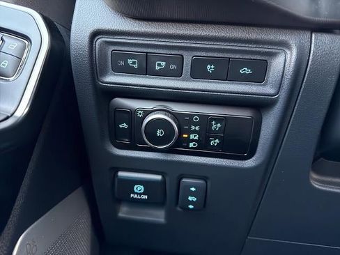 Used 2024 Ford F150 Platinum w/ Equipment Group 702A High image 34