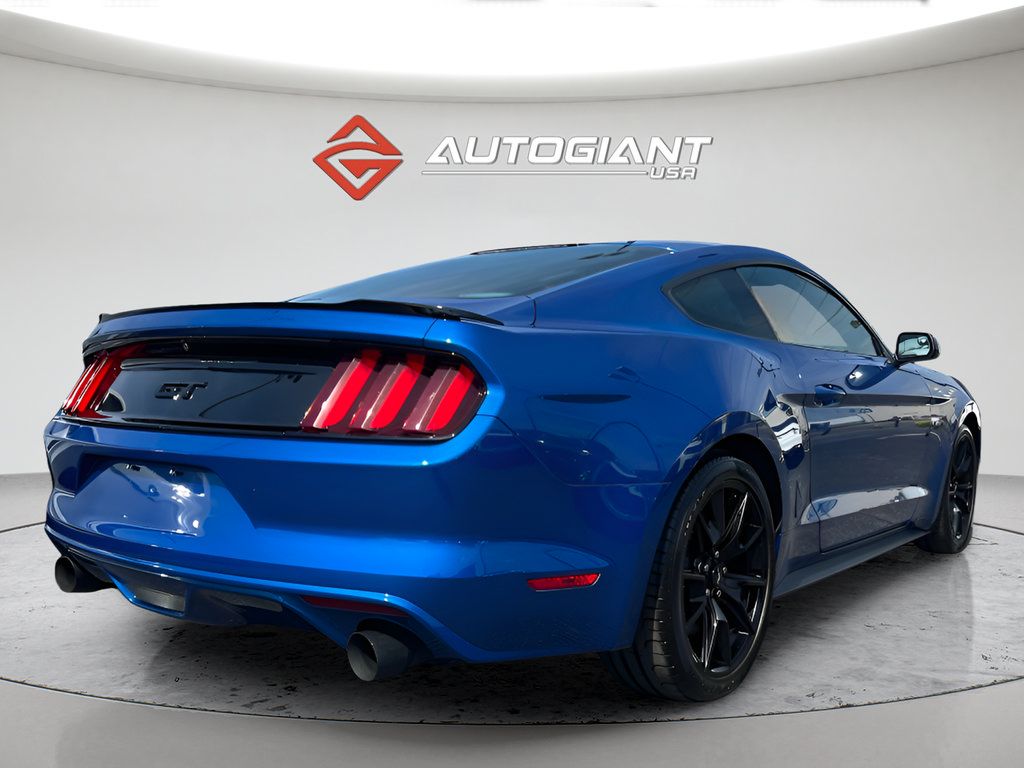 Used 2017 Ford Mustang GT w/ Black Accent Package RWD image 7