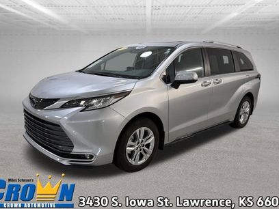 Used 2025 Toyota Sienna Limited