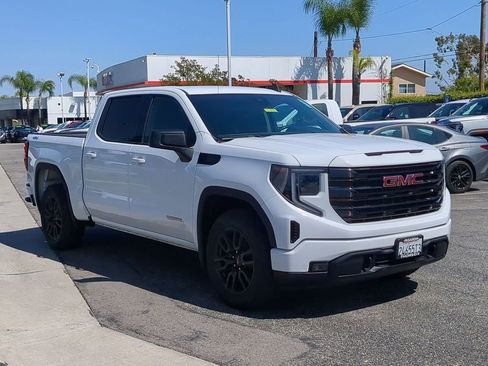 Used 2023 GMC Sierra 1500 Elevation AWD/4WD image 9