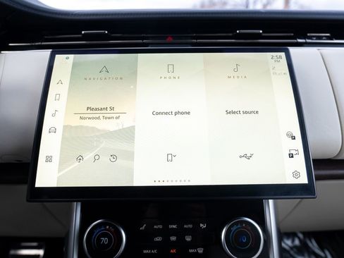 Used 2023 Land Rover Range Rover Long Wheelbase Autobiography image 22