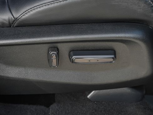 Used 2022 Honda CR-V EX-L image 27