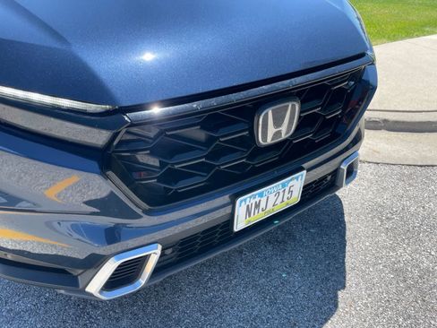 Used 2023 Honda CR-V Sport Touring image 4