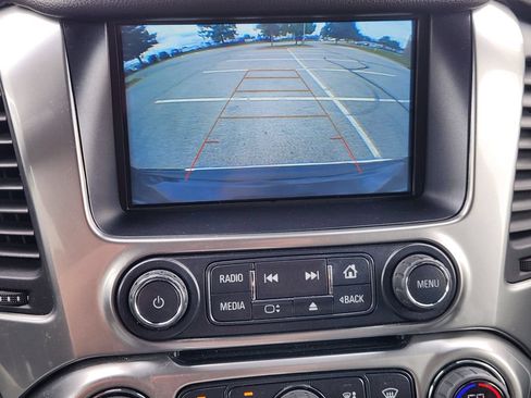 Used 2020 Chevrolet Tahoe Premier AWD/4WD image 13