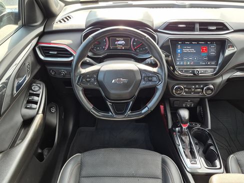 Used 2023 Chevrolet TrailBlazer RS w/ Sun and Liftgate Package AWD/4WD image 31