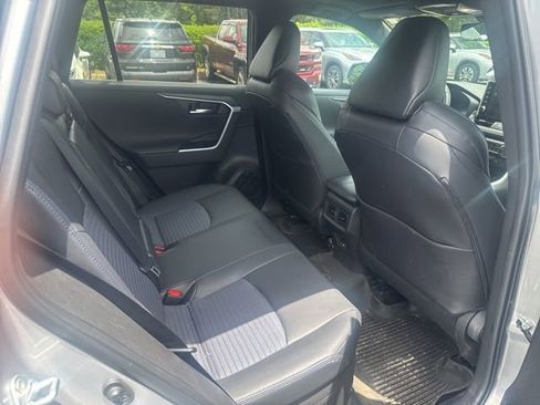 Used 2022 Toyota RAV4 XSE AWD/4WD image 23