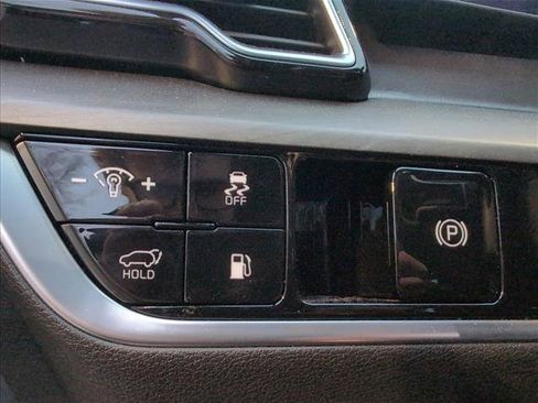 Used 2025 Kia Sportage X-Line Prestige image 17