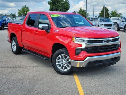 Used 2023 Chevrolet Silverado 1500 LT AWD/4WD image 28