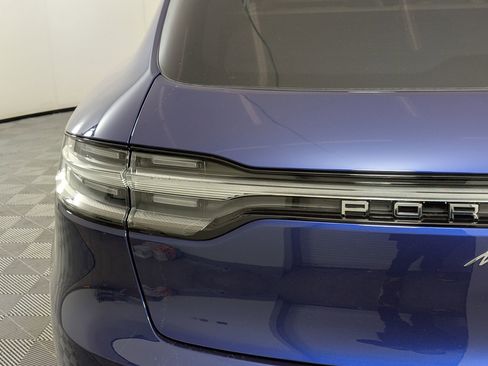 New 2026 Porsche Macan image 15