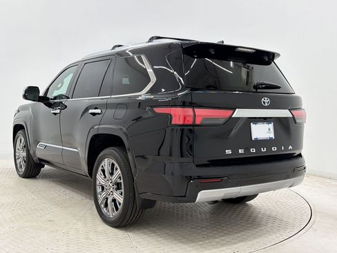 Used 2024 Toyota Sequoia Capstone AWD/4WD image 3