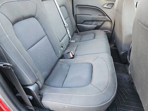 Used 2015 Chevrolet Colorado LT w/ LT Convenience Package image 13