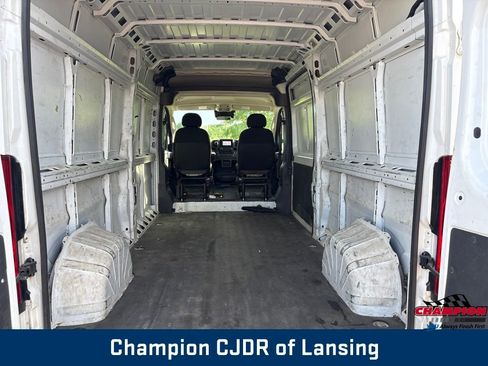 Used 2023 RAM ProMaster 2500 FWD image 14