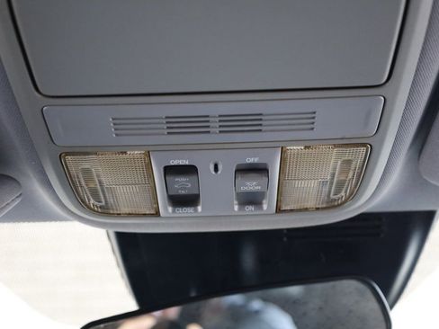 Used 2019 Honda CR-V EX image 30