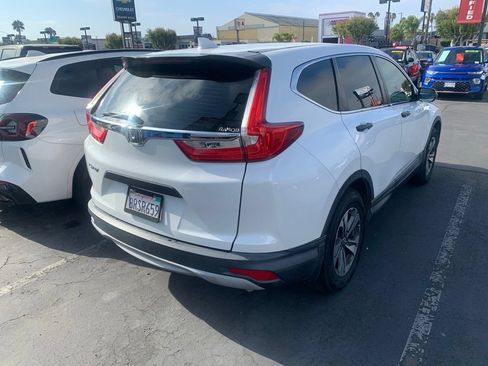 Used 2019 Honda CR-V LX image 6