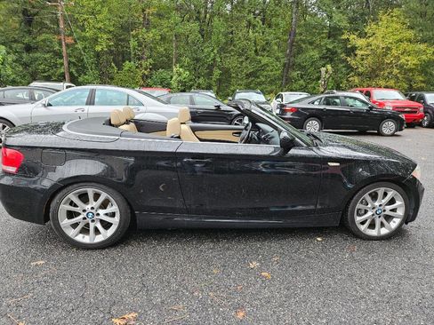 Used 2013 BMW 135i Convertible image 24