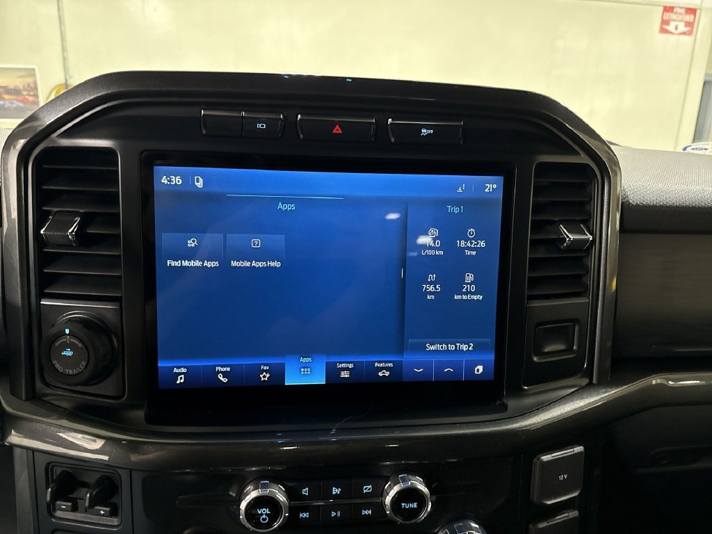 Used 2022 Ford F150 XLT w/ Equipment Group 302A High AWD/4WD image 18