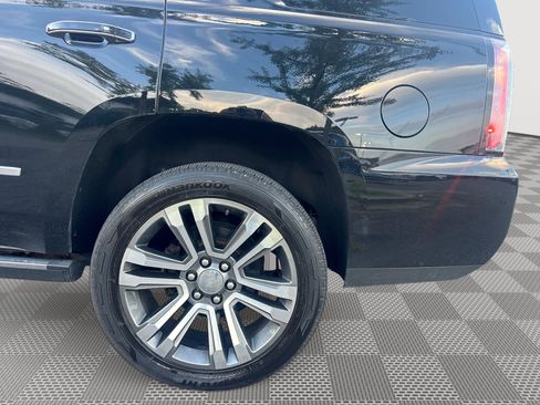Used 2017 GMC Yukon Denali w/ Open Road Package AWD/4WD image 29